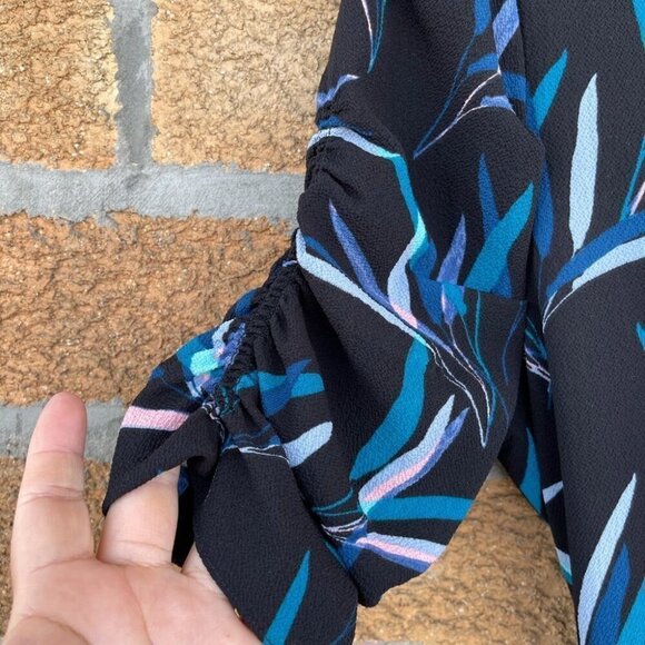 Highline Collective wrap dress small - Picture 4 of 7